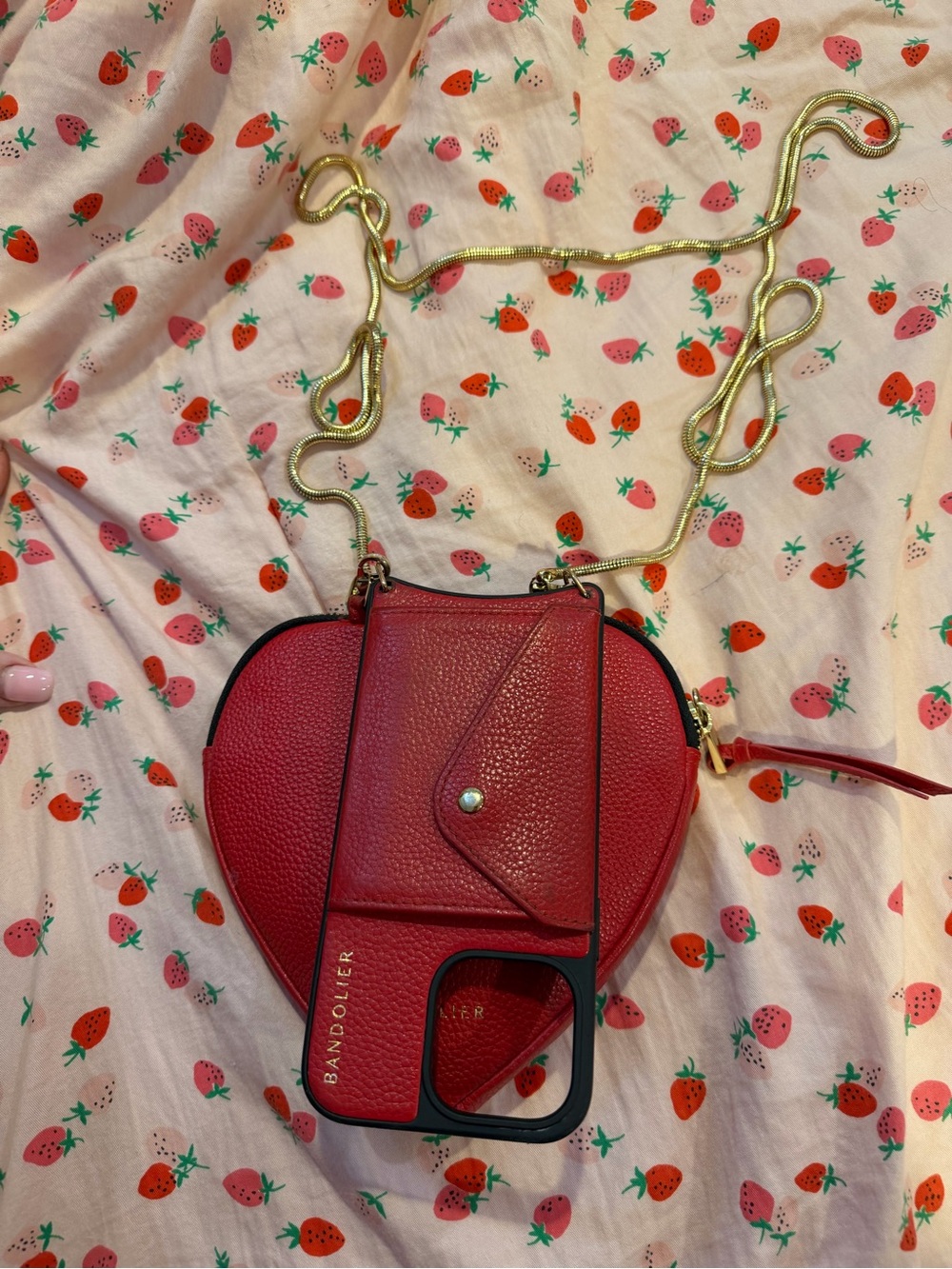 ❤️ Bandolier Red Heart Crossbody w/ Gold Chain Strap & Card Pocket 14 pro max!
